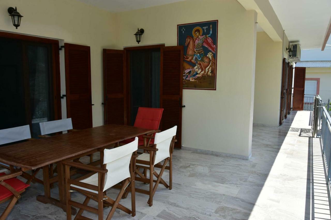 Family Cozy House Nafplio Apartment ภายนอก รูปภาพ