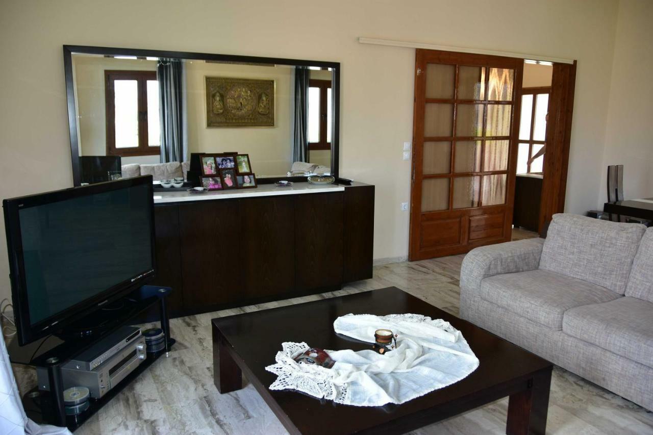 Family Cozy House Nafplio Apartment ภายนอก รูปภาพ