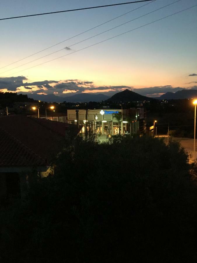 Family Cozy House Nafplio Apartment ภายนอก รูปภาพ